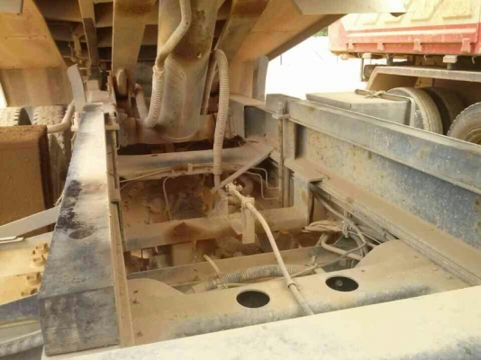 รถฮีโน่ 10 ล้อดั้ม FM8J  251 แรงม้า. ปี 55  ( รถวิ่ง 1xx,xxx กม. )  สนใจติดต่อ 081 - 6079515