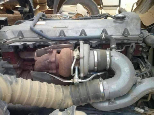 รถฮีโน่ 10 ล้อดั้ม FM8J  251 แรงม้า. ปี 55  ( รถวิ่ง 1xx,xxx กม. )  สนใจติดต่อ 081 - 6079515