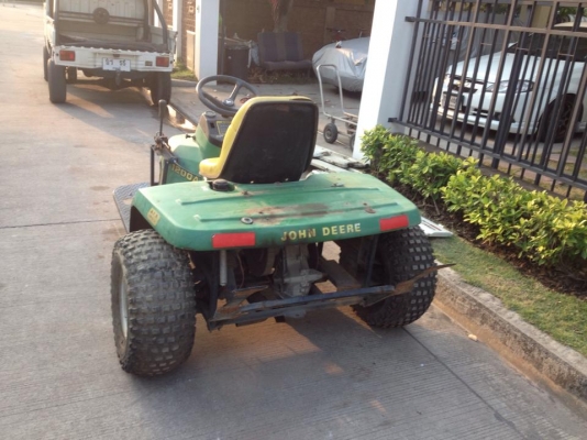 ขายรถสามล้อ JOHN DEERE รุ่น1200A ครับ ขายรถสามล้อ JOHN DEERE รุ่น1200A ครับ