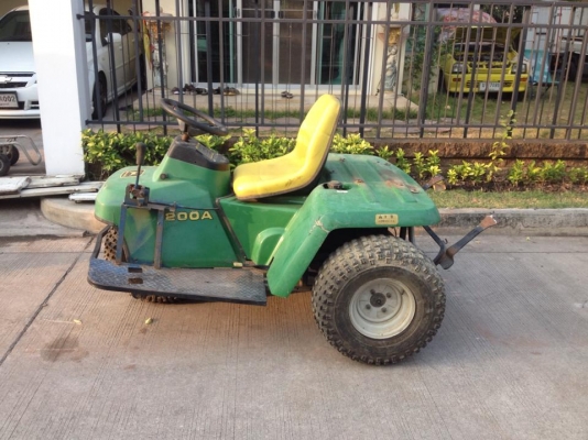 ขายรถสามล้อ JOHN DEERE รุ่น1200A ครับ ขายรถสามล้อ JOHN DEERE รุ่น1200A ครับ