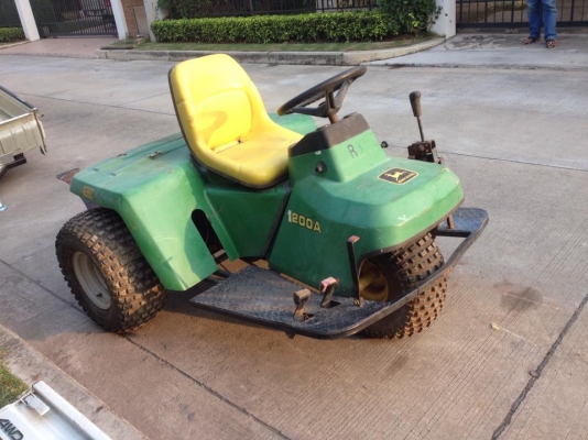 ขายรถสามล้อ JOHN DEERE รุ่น1200A ครับ ขายรถสามล้อ JOHN DEERE รุ่น1200A ครับ
