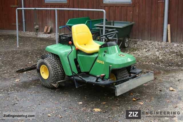 ขายรถสามล้อ JOHN DEERE  รุ่น1200A  ครับ