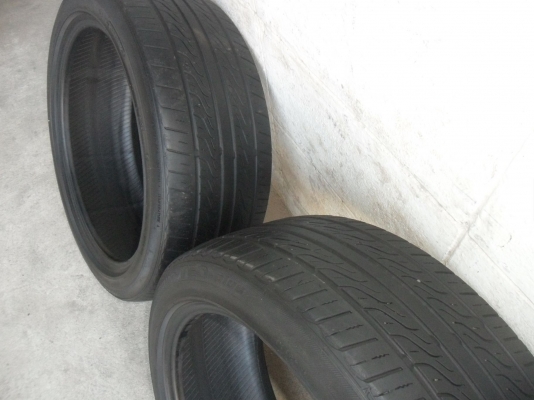 ยาง TOYO 205/45R17 ปี10 สวยๆ 1 คู่ ราคา 1850 บาท