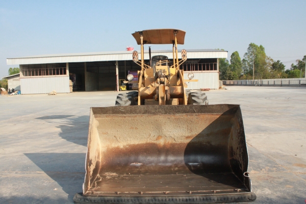 ขายรถตักล้อยาง TCM รุ่น STD 30 ขอขอบคุณtruck2handครับ