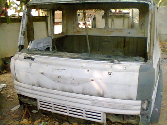 หังเก๋งHINO  F18-F17 (หัวนอก)  รูปเยอะครับไม่มีหมกครับราคาสุดท้ายก่อนทำสี25,000 บาท