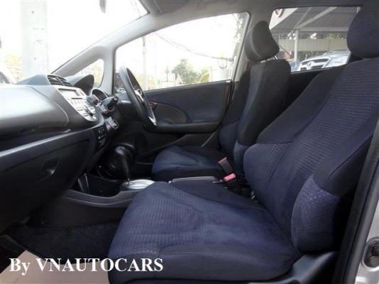 ฟรีดาวน์ 2009 HONDA JAZZ 1.5 i-VTEC V (AS) วิ่งแค่6หมื่นโล สภาพดี ฟรีดาวน์ 2009 HONDA JAZZ 1.5 i-VTEC V (AS) วิ่งแค่6หมื่นโล สภาพดี