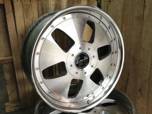 ขาย " ล้อแท้ญี่ปุ่น" ครับ ขาย " ล้อแท้ญี่ปุ่น" ครับ