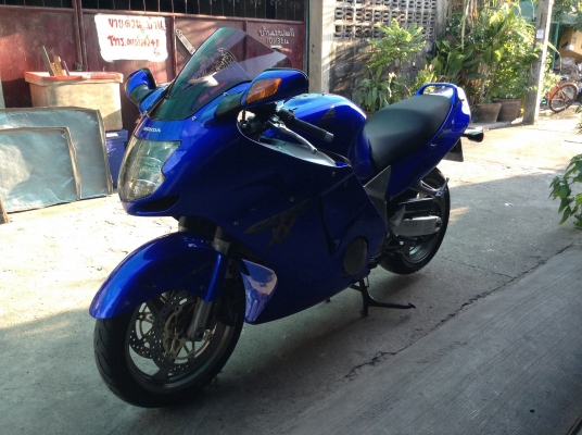 ขาย(แลก-เทิร์น)CBR1100xx ปี2000สเปคเมกา ทะเบียนแท้ สมอ หัวฉีด กุญแจชิพ**จัดไฟแนนได้ครับ** รถเดิมๆสวยมากๆเครื่องดีฟิตสุดๆพร้อมของแต่ง ท่อฟลูและอีกหลายรายการ