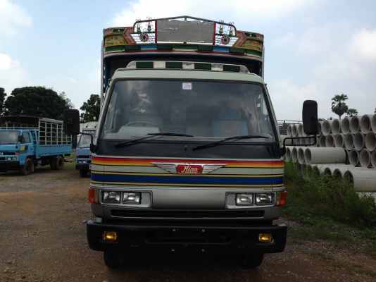 HINO FC2W 120 แรง ยาว 5.50 ม.  กะบะคาโก้ คอกไม้