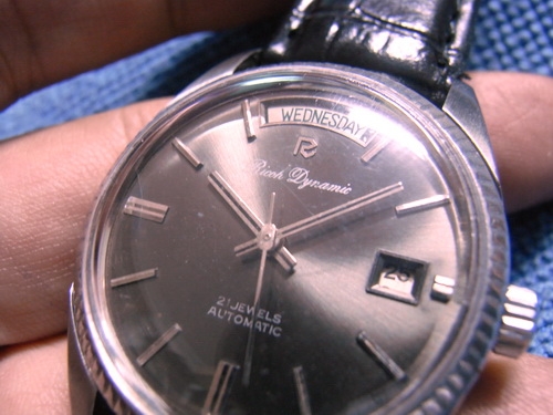 12ม.ค.((น้าเล็ก)) นำเสนอนาฬิกาข้อมือ 12ม.ค.((น้าเล็ก)) นำเสนอนาฬิกาข้อมือ