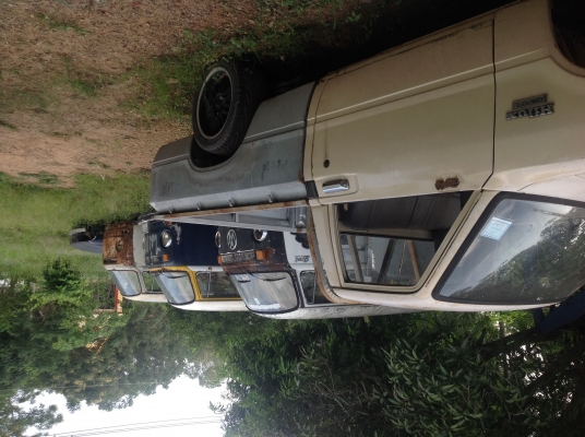 กระบะม้ากระโดดช่วงสั้น