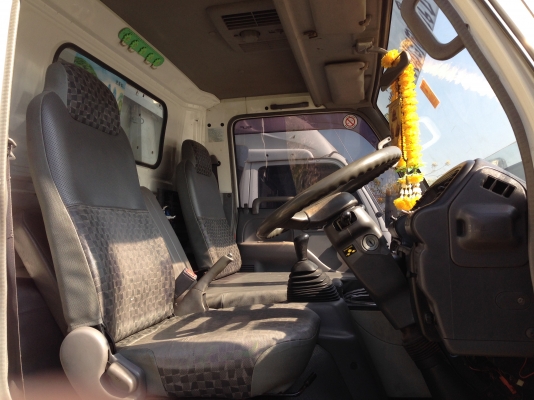 ISUZU NQR 150 แรง ปี 49 ยาว 5.50 ม. ISUZU NQR 150 แรง ปี 49 ยาว 5.50 ม.