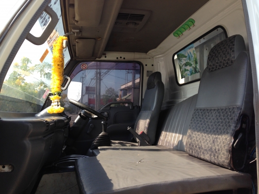 ISUZU NQR 150 แรง ปี 49 ยาว 5.50 ม. ISUZU NQR 150 แรง ปี 49 ยาว 5.50 ม.