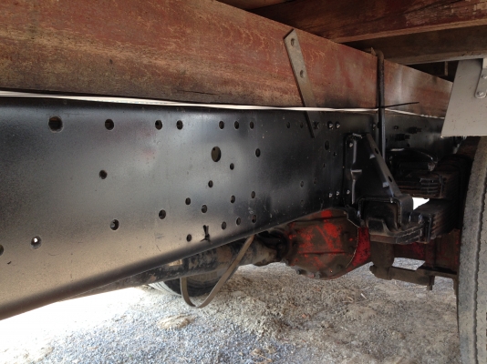 ISUZU NQR 150 แรง ปี 49 ยาว 5.50 ม. ISUZU NQR 150 แรง ปี 49 ยาว 5.50 ม.