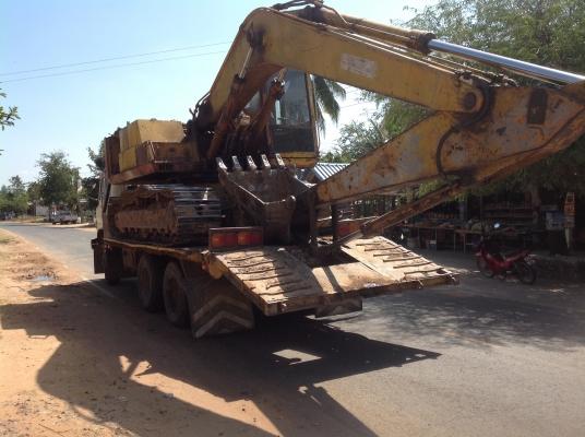 ขาย 670.000 เทรนเลอร์ บรรทุกแบคโคร 200 สภาพดีพร้อมใช้งาน