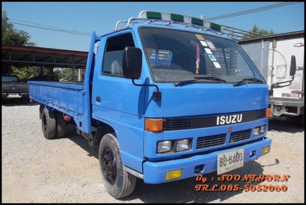 ขายด่วน รถบรรทุก 6 ล้อ ISUZU NPR59P 115 แรง กระบะ 5M รถสวย พร้อมใช้งานราคาสุดคุ้ม