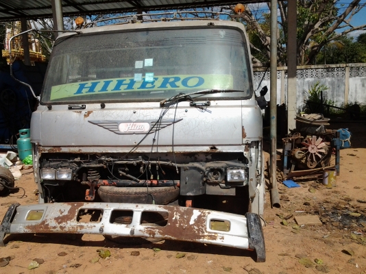 ขายหัวรถHINO   3ใบปัดหัวใหญ่พร้อมคานหน้าแปดน๊อต