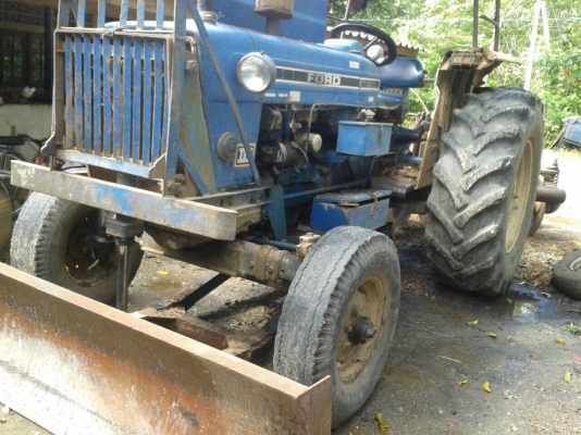 รถไถนาฟอร์ด 6600 แท้.  เครื่องดี พร้อมใช้  ติดต่อ 080-1405528