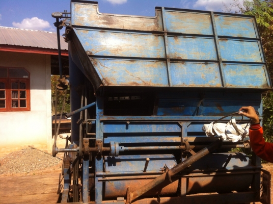 ISUZU TL 100 แรงฝาดำ 4BC2 หัวนวดถอดแล้วครับ ใส่กะบะแล้ว เล่มพร้อม