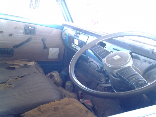 ISUZU TL 100 แรงฝาดำ 4BC2 หัวนวดถอดแล้วครับ ใส่กะบะแล้ว เล่มพร้อม