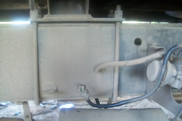 ฮีโน่zm18ล้อพ่วงบรรถุกวัตถุเหลว