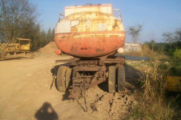 ฮีโน่zm18ล้อพ่วงบรรถุกวัตถุเหลว