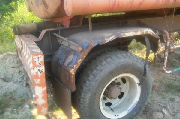 ฮีโน่zm18ล้อพ่วงบรรถุกวัตถุเหลว