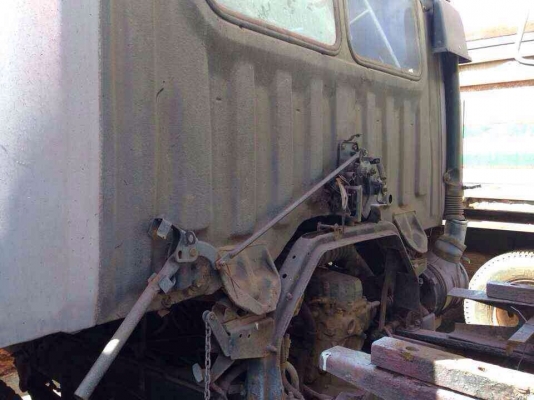 ขายรถบรรทุกสิบล้อดั๊มพ์ Hino 3H เครื่องเดิม HO7d 195 แรง ทะเบียนพร้อม