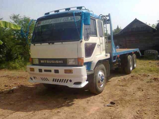 ขายเทเลอร์สิบล้อ Mitsubishi turbo เครื่อง 6D16 195 แรง 2 เพลา 6 เกียร์ ทะเบียนพร้อม