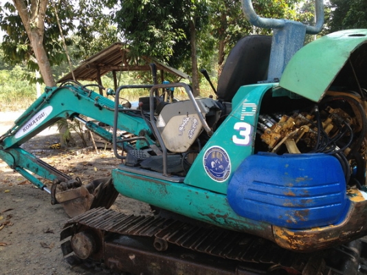 ขายรถขุด แมคโครเล็ก KOMATSU PC30-7 สภาพพร้อมใช้ราคาเบาๆ