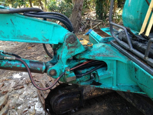 ขายรถขุด แมคโครเล็ก KOMATSU PC30-7 สภาพพร้อมใช้ราคาเบาๆ