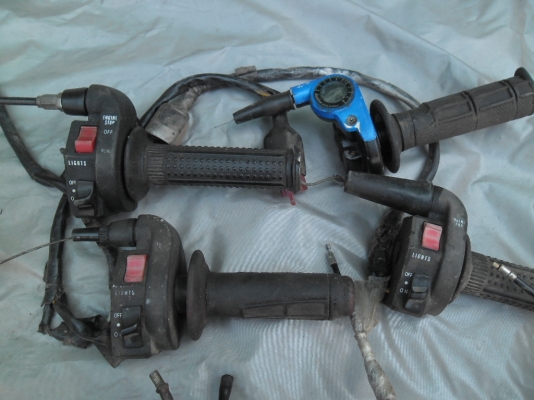 ปกับมอไซค์ -คาร์บู