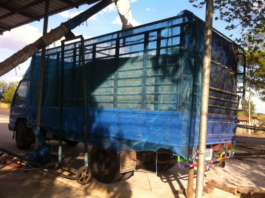 ขายNPR 130 แรง ปี48 สภาพดี้ดี ยาว5เมตร