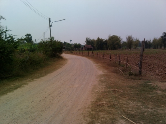 ขายด่วนที่ดิน 6 ไร่ ราคา 220,000 บาทต่อไร่  บ้านโนนประดู่ อ.สีคิ้ว