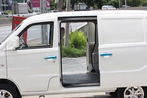 รถตู้ทึบติดแก๊สLPG รถวิ่ง1xxโล ราคาสุดพิเศษ รถตู้ทึบติดแก๊สLPG รถวิ่ง1xxโล ราคาสุดพิเศษ