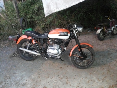 ขาย Triumph T100