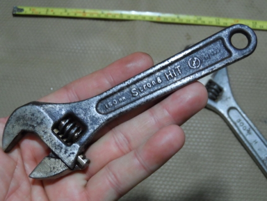 ประแจเลื่อน 3 ขนาด