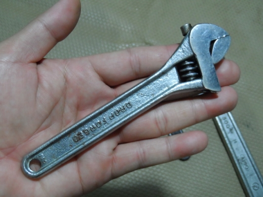 ประแจเลื่อน 3 ขนาด