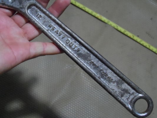 ประแจเลื่อน 3 ขนาด