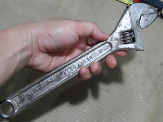 ประแจเลื่อน 3 ขนาด