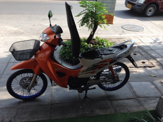 ]WAVE 125R สต๊าทเท้าสีส้มขาวแต่งภายนอกสภาพนางฟ้าลดสุดๆเหลือ19000รายละเอียดด้านใน