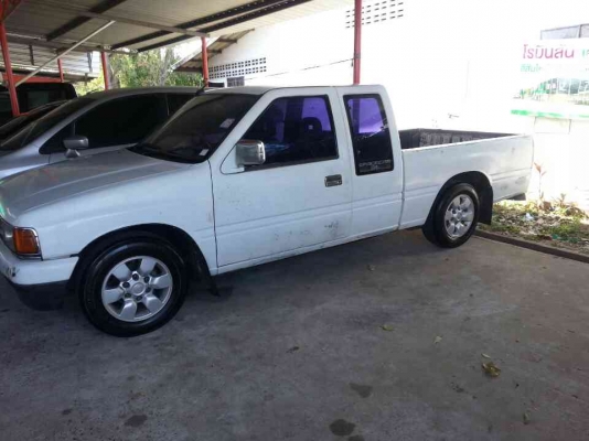 ISUZU TFR ปี38 เครื่อง 90 แรง แอร์เย็น  หัวบาง ยางดี คัสชีสวย  เล่มทะเบียนพร้อมโอน