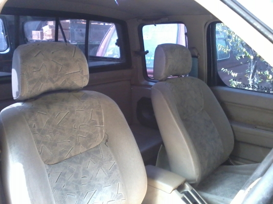 ขายNISSAN FRONTIER TOP ปี2002 สีดำ