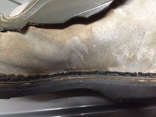 รองเท้าวิบาก SHIFT COMBATและหมวกลาย ROCKSTAR สองอย่าง 3500.- พร้อมส่ง