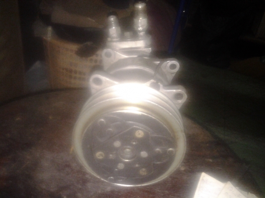 ขายคอมแอร์ กีกิ กำลังอัดดีแอร์เย็นเจี๊ยบ