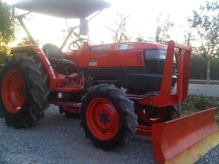 ขายรถไถ Kubota L 4508 (4WD) พร้อมดันหน้า ขายรถไถ Kubota L 4508 (4WD) พร้อมดันหน้า