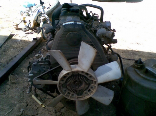 ขายเครื่อง 2L สถาพดีพร้อมเกียร์