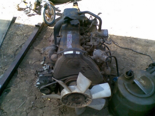 ขายเครื่อง 2L สถาพดีพร้อมเกียร์