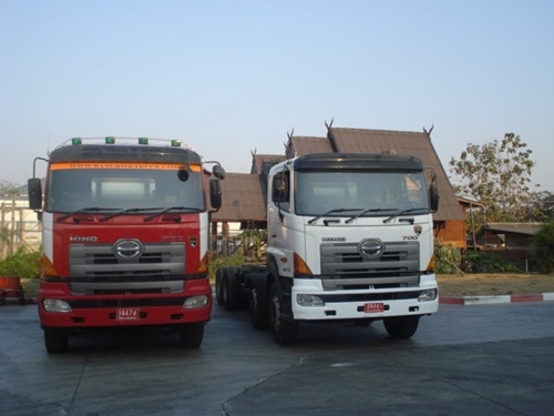 ขาย Hino 700  410 แรง 12 ล้อ สนใจ 089-5512032