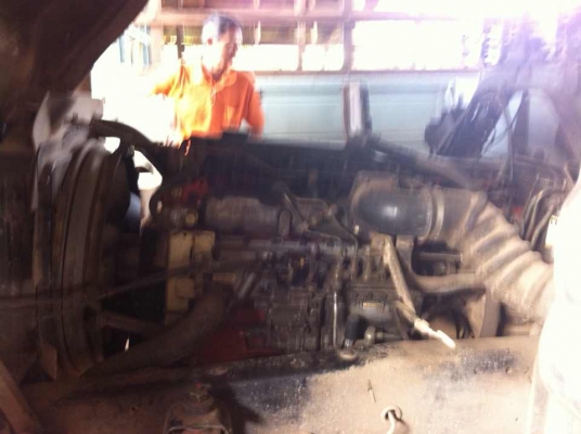 FTR32L 6ล้อ195แรงกะบะคาโก้ติดเครนTADANO 3 ตัน4ปลอก รถห้างแท้เดิมๆรถสวยมาก(ตามรุ่น) รถใช้น้อยมาก ราคาสอบถามเลย......